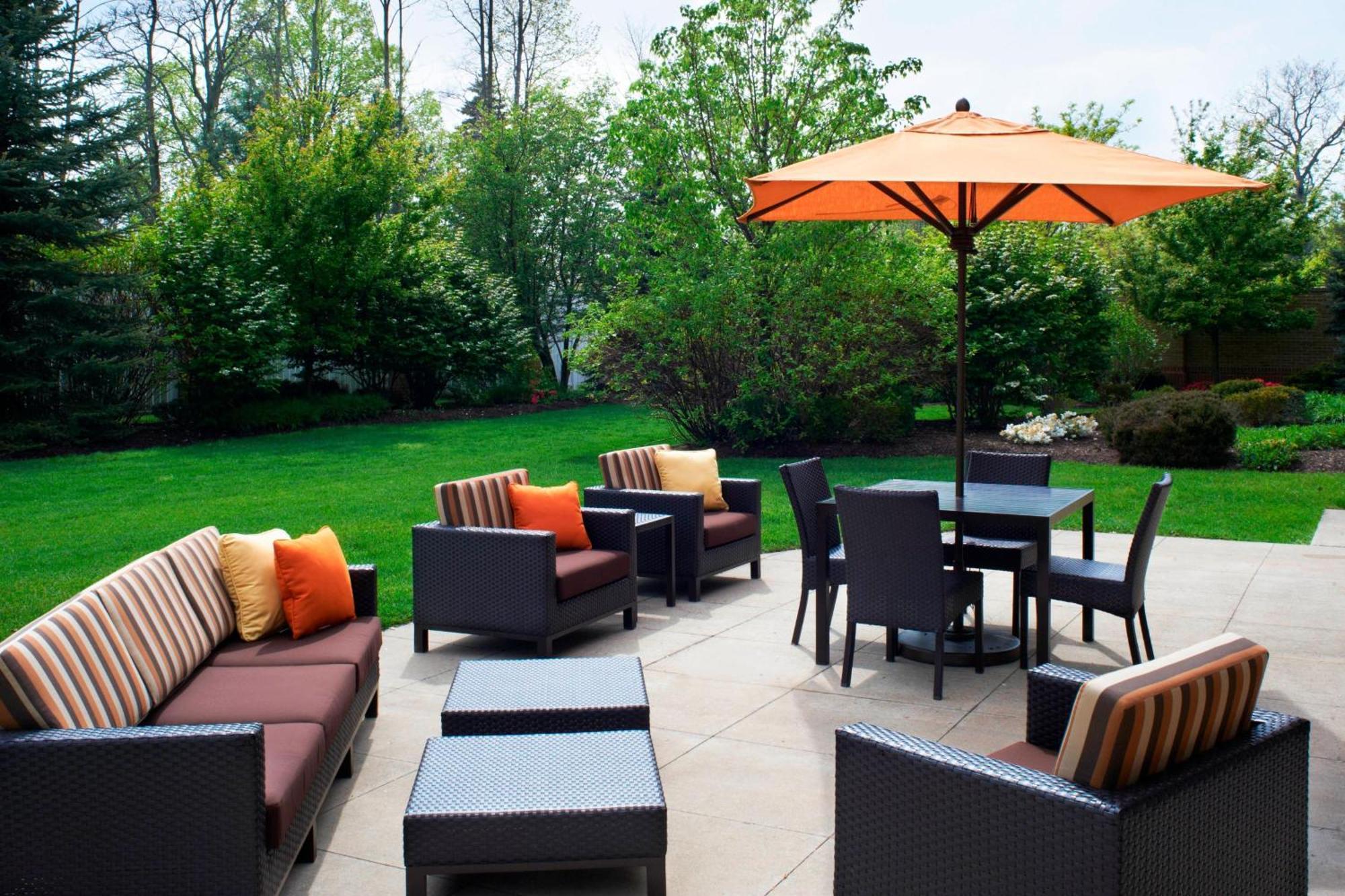 Hotel Courtyard Cleveland Airport South Middleburg Heights Esterno foto